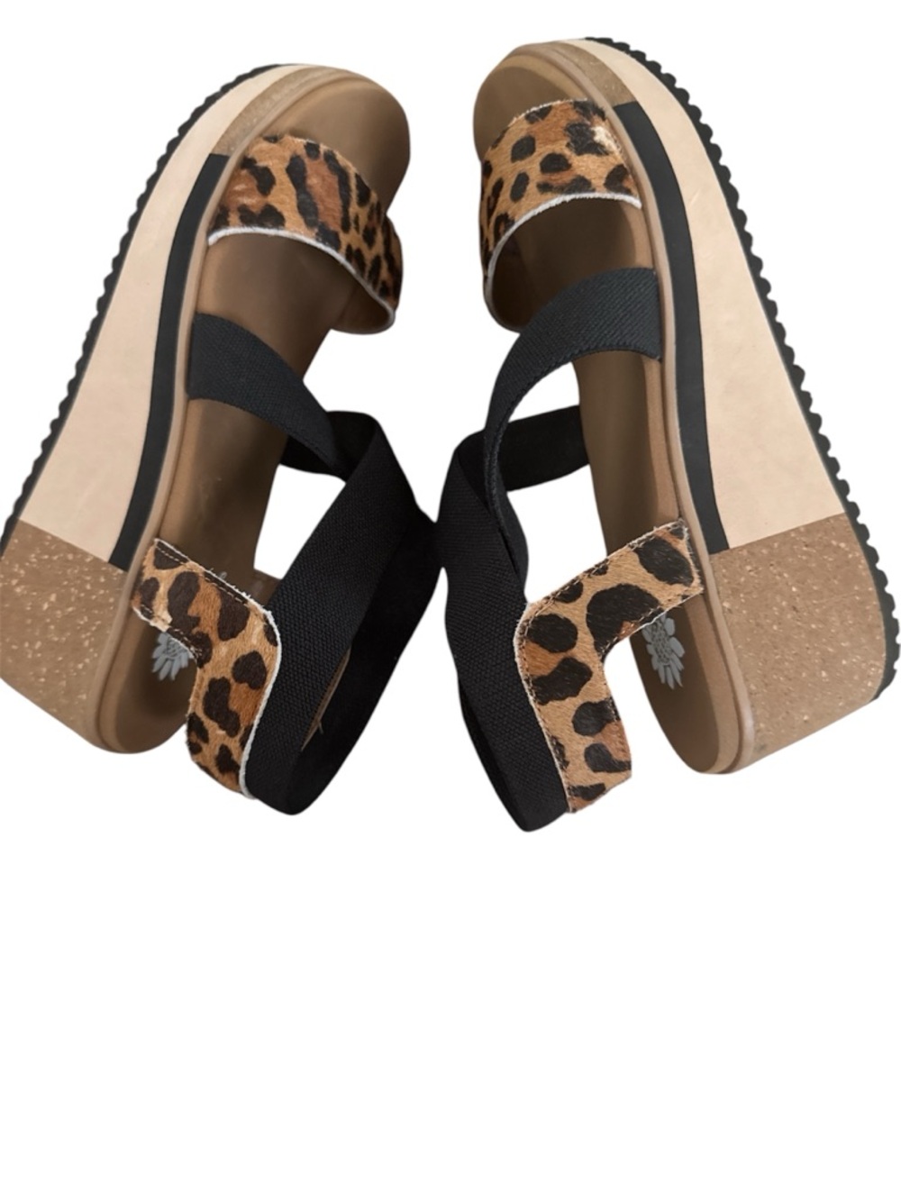 Yellow Box Leopard Toe Strap with Black Cross-Strap Sandals - Picture 3 of 8